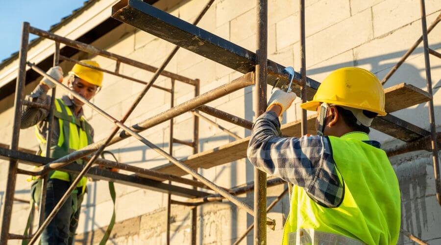 Expert top industrial roofings services in Ravencliff, WV